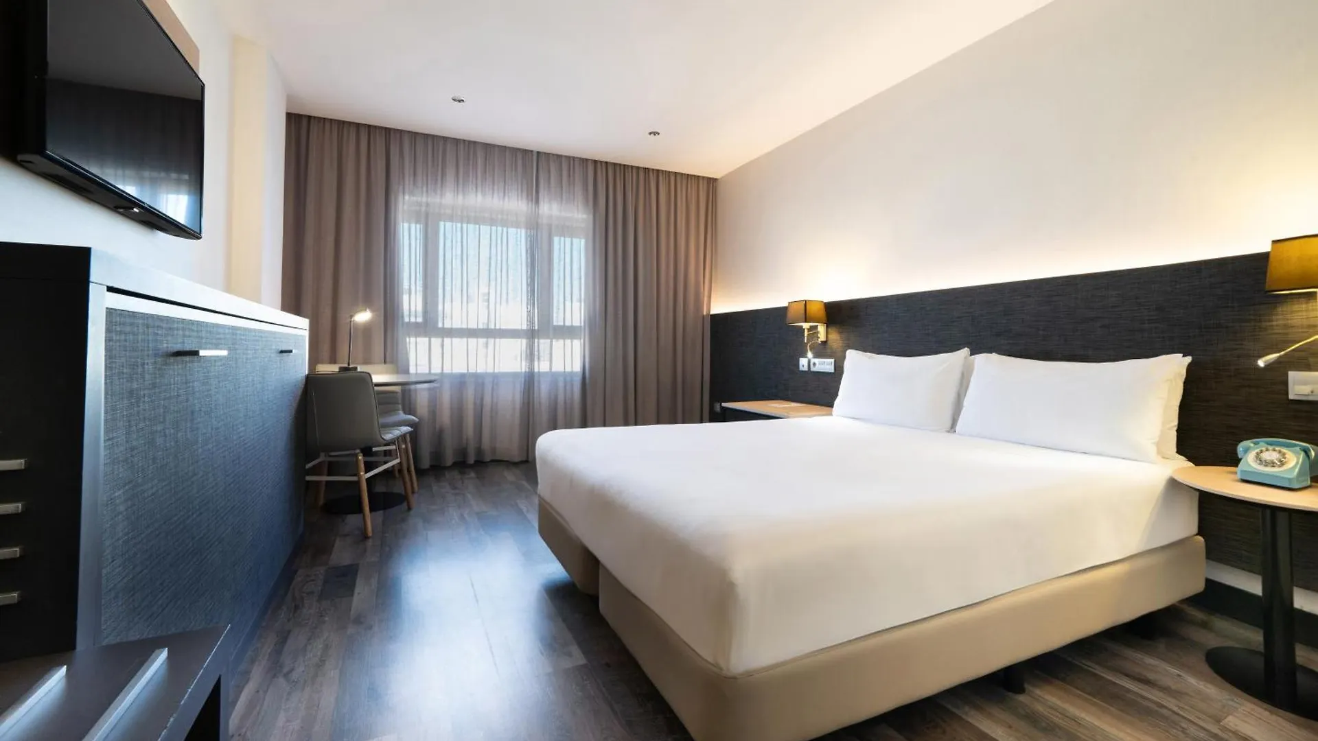 Hotel Cadiz Paseo Del Mar, Affiliated By Melia