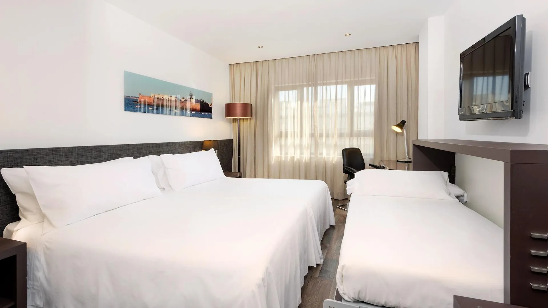Hotel Cádiz Paseo del Mar, Affiliated by Meliá